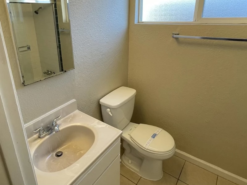 Building Photo - 12 Bryan Ave