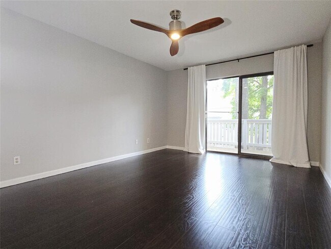 Building Photo - 14911 Wunderlich Dr