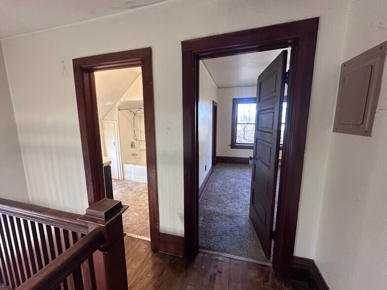 Building Photo - 1317 Cleveland Ave