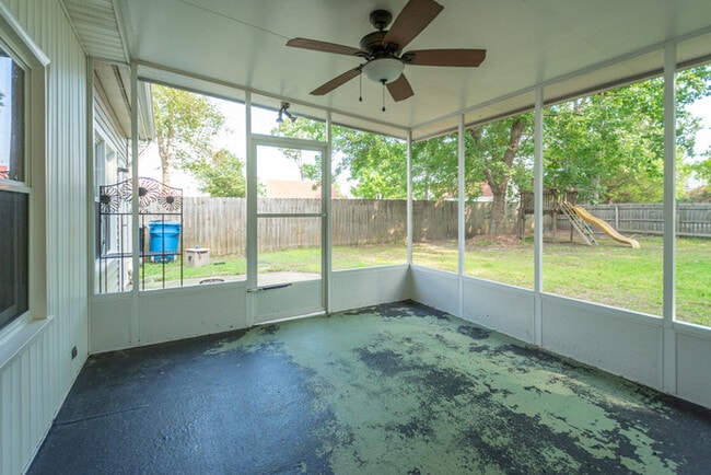 Building Photo - BEAUTIFUL HOME FOR RENT IN GLENWOOD AREA