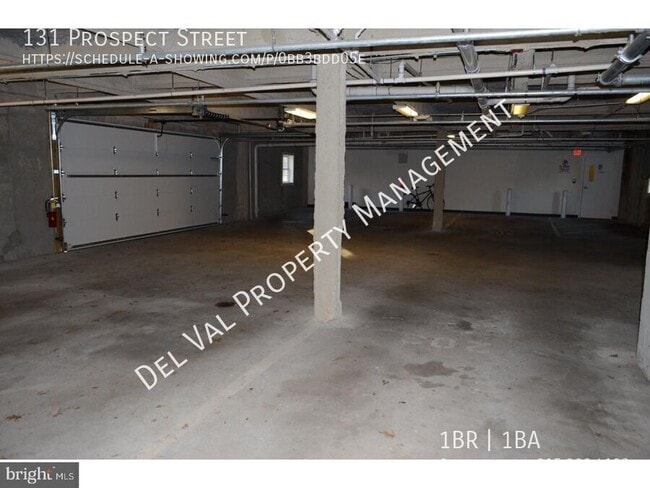 Building Photo - 131 Prospect St