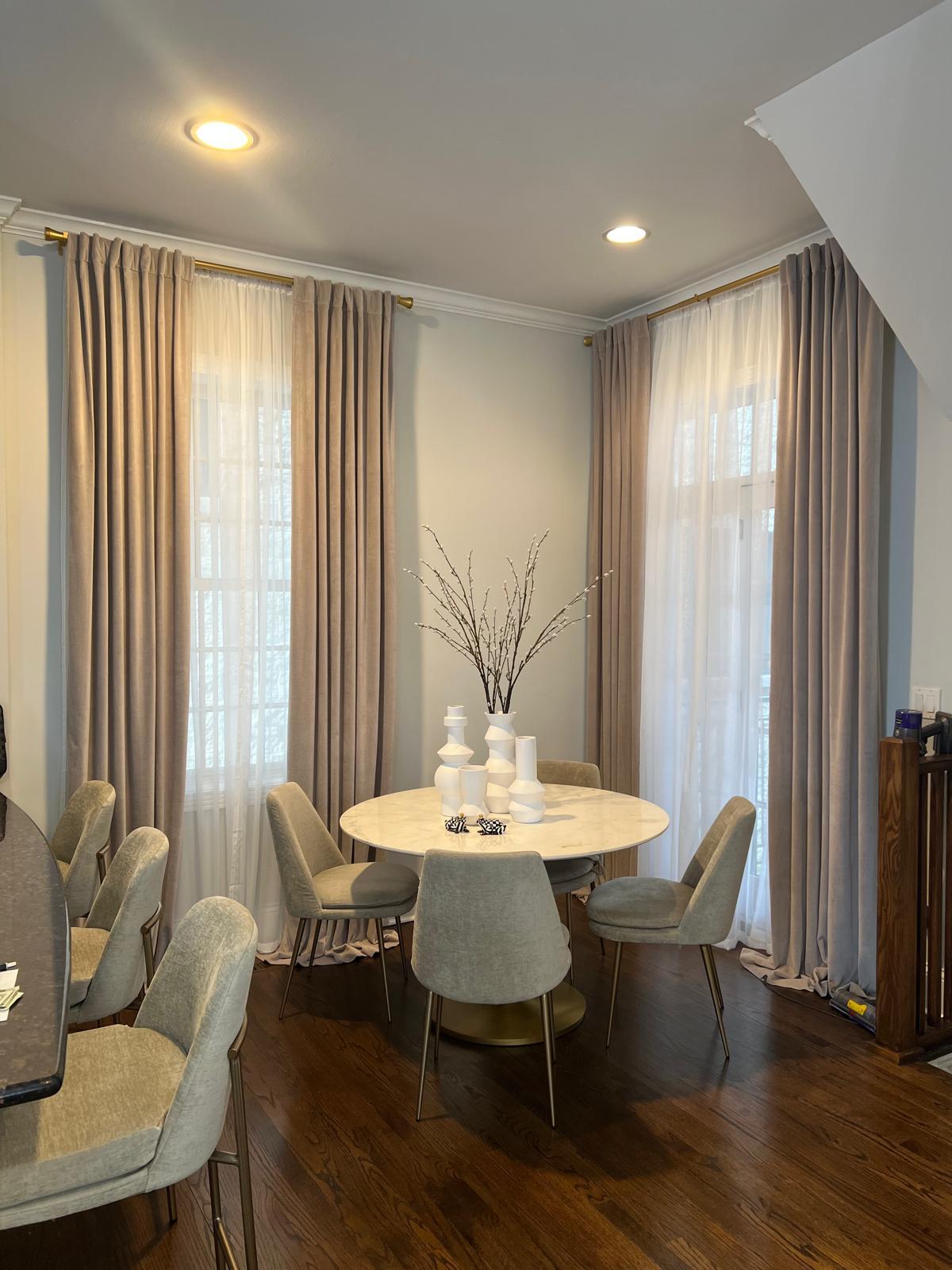 Dining Area - 835 W Bradley Pl