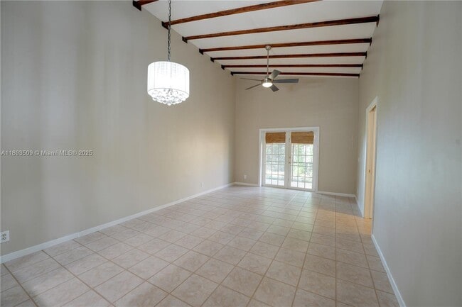 Building Photo - 2401 SW 58th Manor