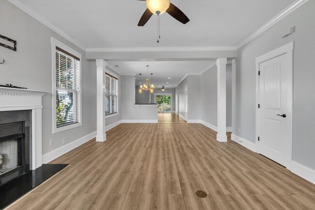 Building Photo - West Azalea 3Bedroom Home Coming Soon!