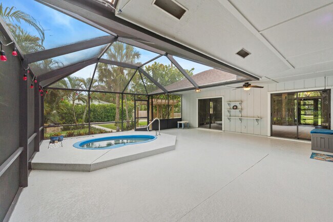 Building Photo - 15833 118th Terrace N