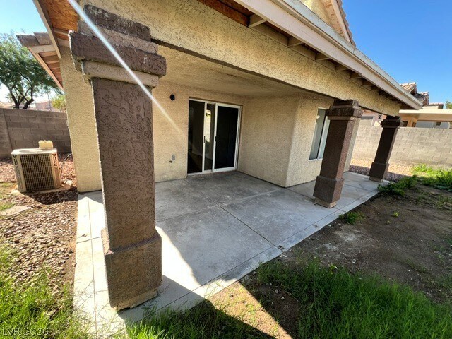 Building Photo - 7800 Seychelles Ct