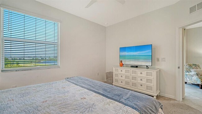 Building Photo - 12180 Wellen Golf St