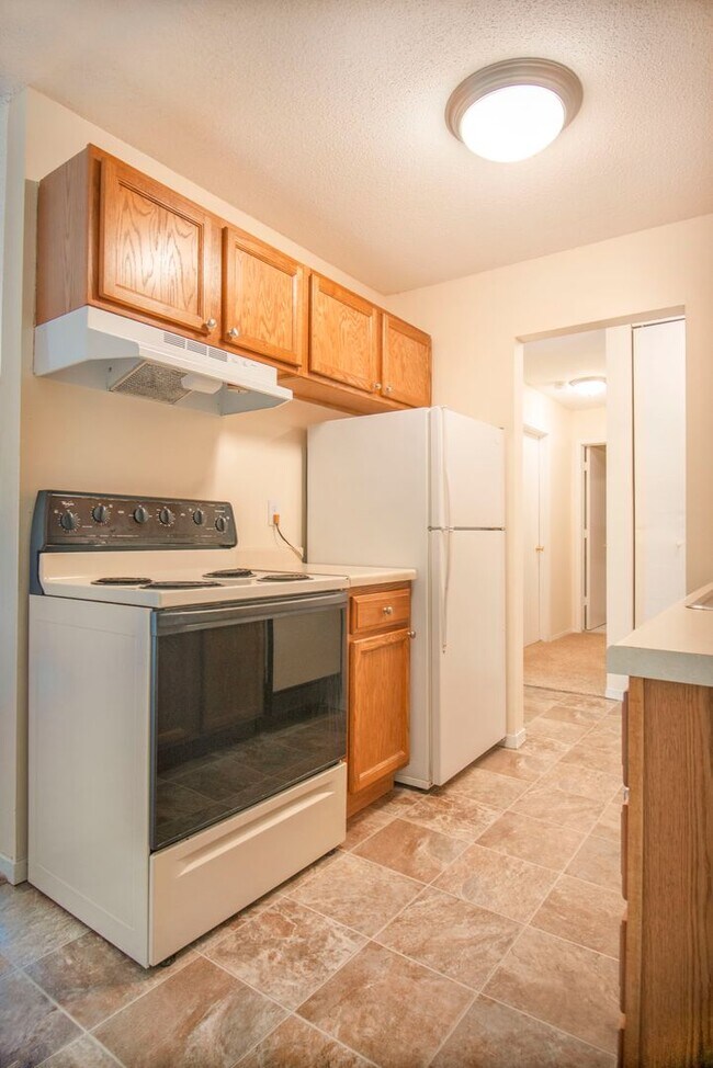 Interior Photo - Excelsior Manor