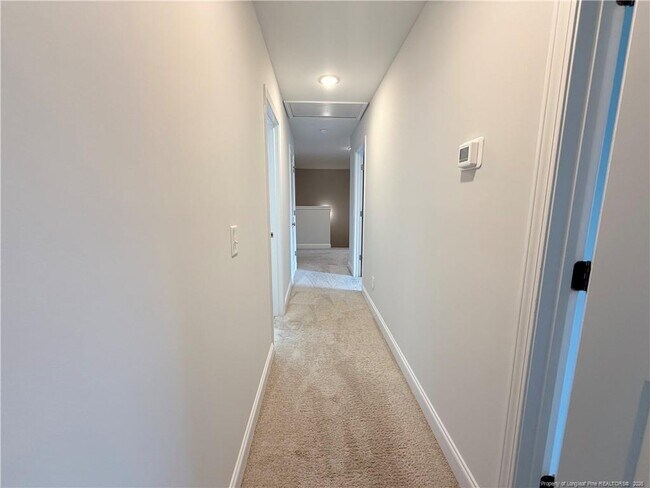 Building Photo - 155 Silk Oak Dr