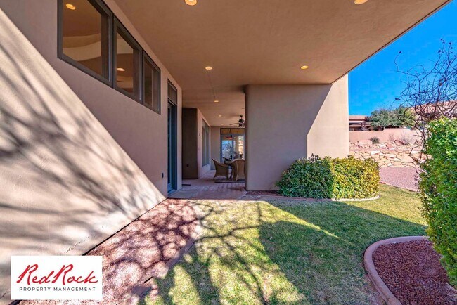 Building Photo - Incredible 4 Bedroom, 4 Bathroom FULLY FURNISHED Property in Entrada with a Private Pool! 18 Mont...