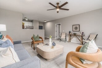 Building Photo - Residences of Gahanna