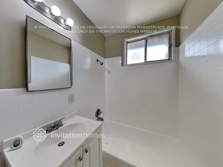 Building Photo - 304 Hartzell Ave