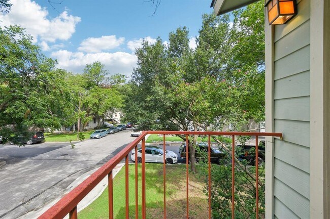 Building Photo - 4405 Avenue A
