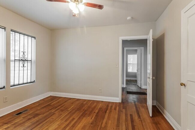 Building Photo - 1000 46th St Ensley