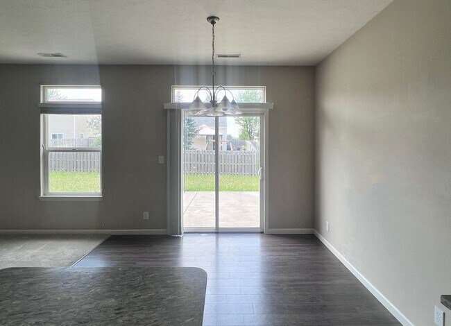 Building Photo - Newer Ranch Home in Avalon Bluff - 3 Bedrooms Plus a Den