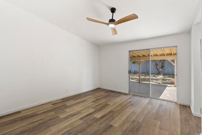 Building Photo - 1726 Katy Pl
