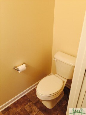 Building Photo - 66 Lake Shore Blvd