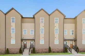 Building Photo - 1922 Addi Ln