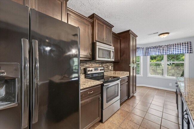 Building Photo - 2973 McManus Cir