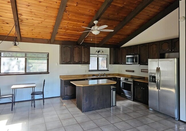 Building Photo - 1166 Rimrock Dr