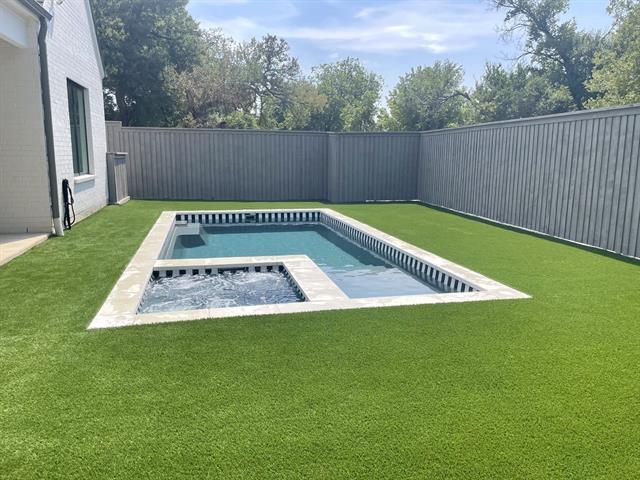 Building Photo - 7519 Taos Rd