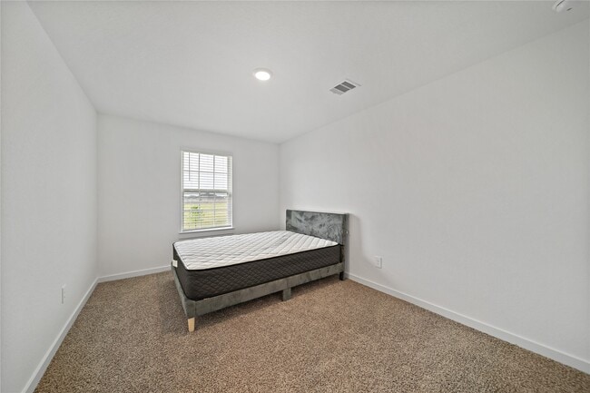 Building Photo - 3815 Pierce Pl Ln