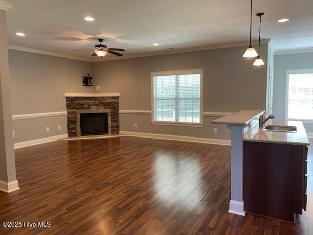 Building Photo - 1648 Cambria Dr