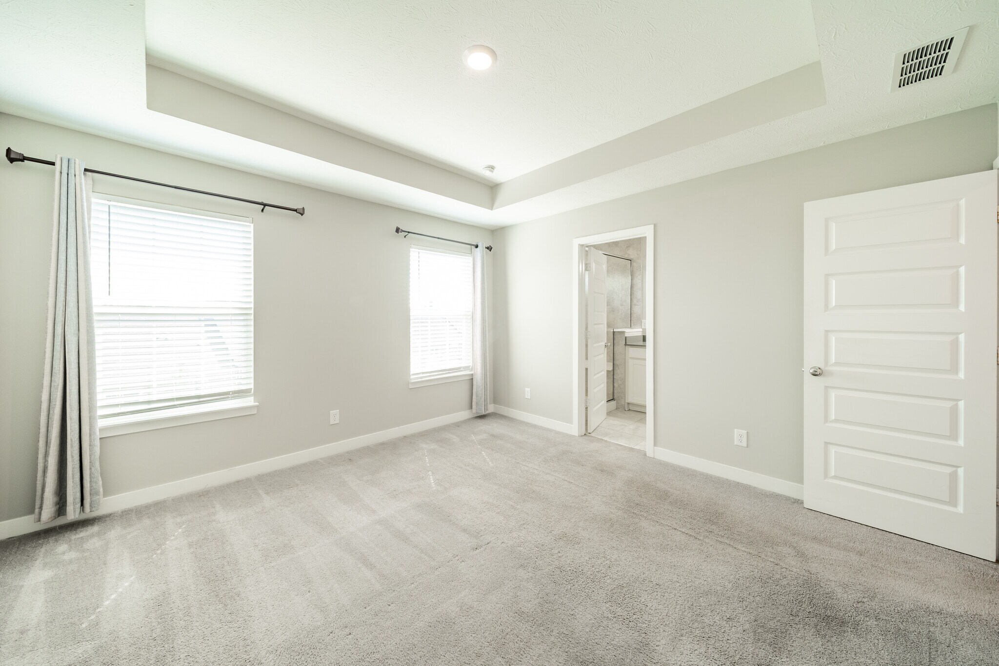 Building Photo - 3539 Brampton Ln
