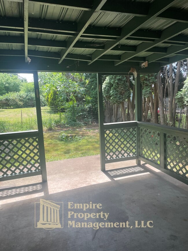 Building Photo - 4950 Barger Dr