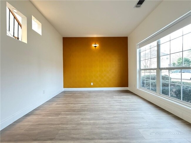 Building Photo - 1530 Oglethorpe Run Ln