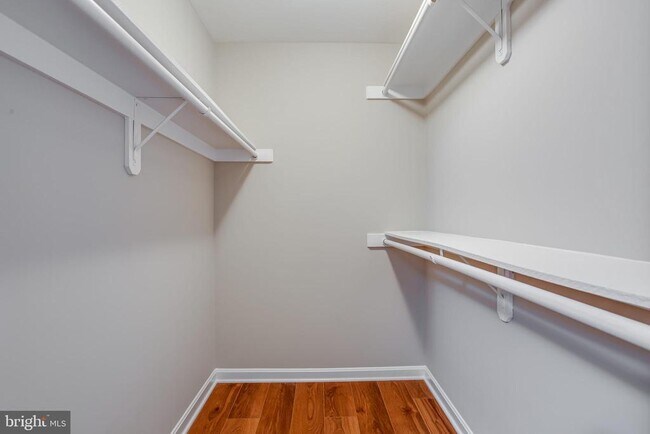 Building Photo - 3084 Eutaw Forest Dr