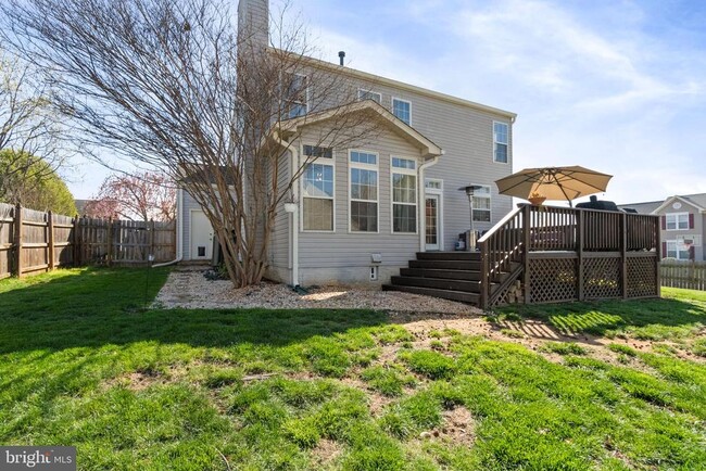 Building Photo - 6 Beau Ridge Dr
