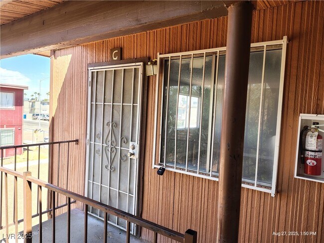 Building Photo - 3663 Kolendo Ct