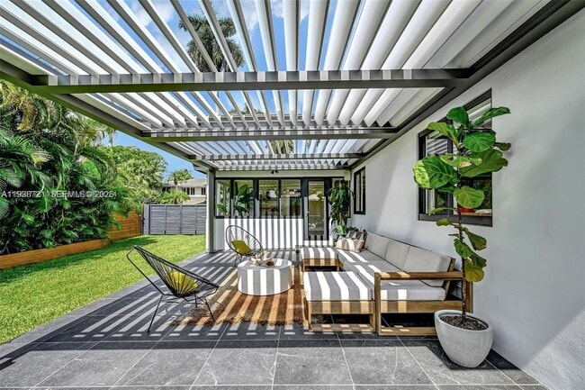 Building Photo - 7531 Miami View Dr