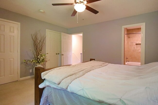 Building Photo - UPDATED CONDO IN THE HEART OF BRENTWOOD . . . PLUS AMENITIES!!!