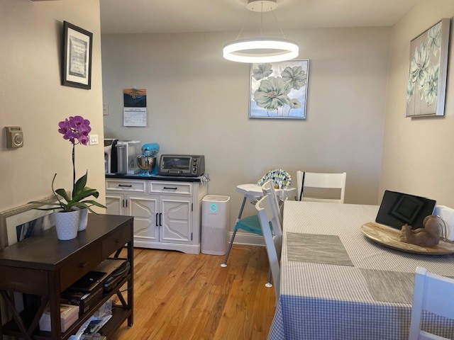 Building Photo - 5310 N Chester Ave