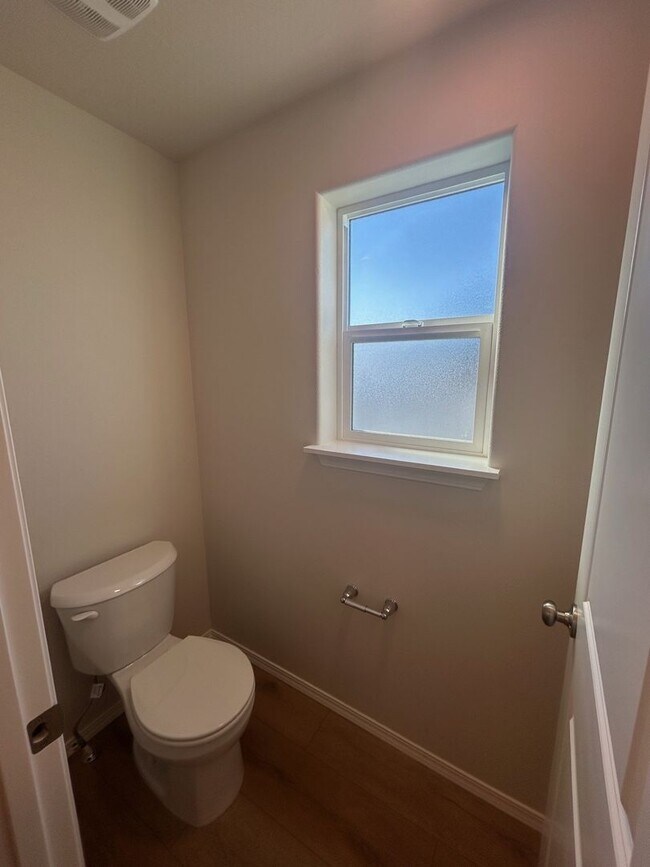 Building Photo - New Construction 3 bedroom 2 bath home for rent in The Hollice Woods!