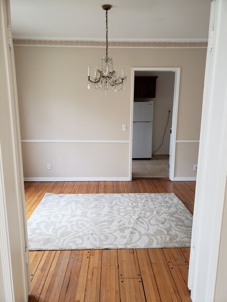 Building Photo - 9199 W 3rd St