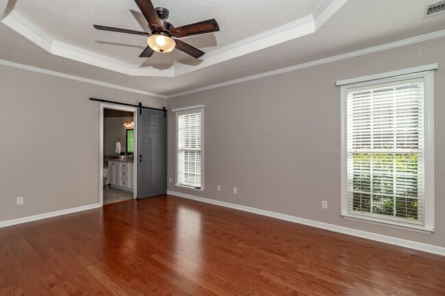 Building Photo - Private, 5 bedroom, 3.5 bath, Evans home-overlooking the woods!