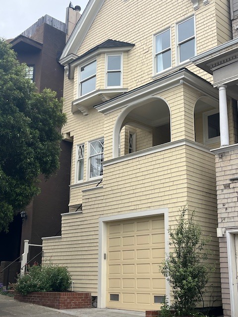 Building Photo - 15 Woodland Ave