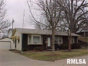 Building Photo - 2544 Glenn St