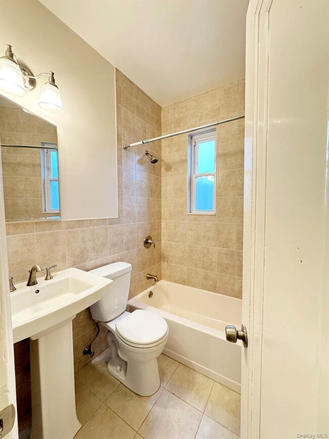 Building Photo - 68-11 Dartmouth St