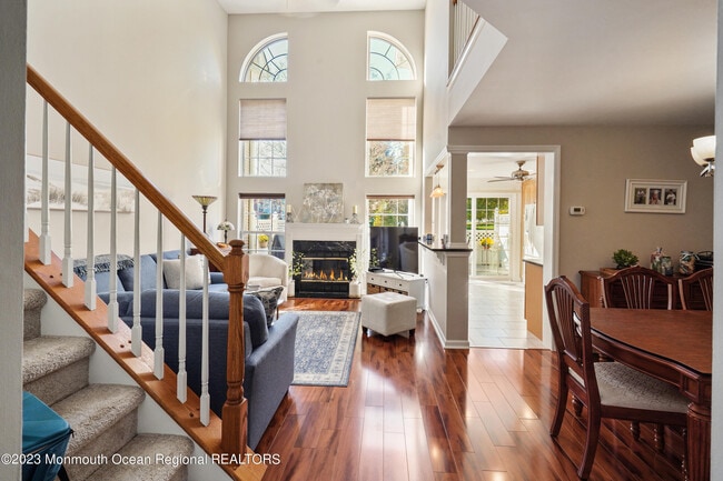 Building Photo - 192 Tarpon Dr