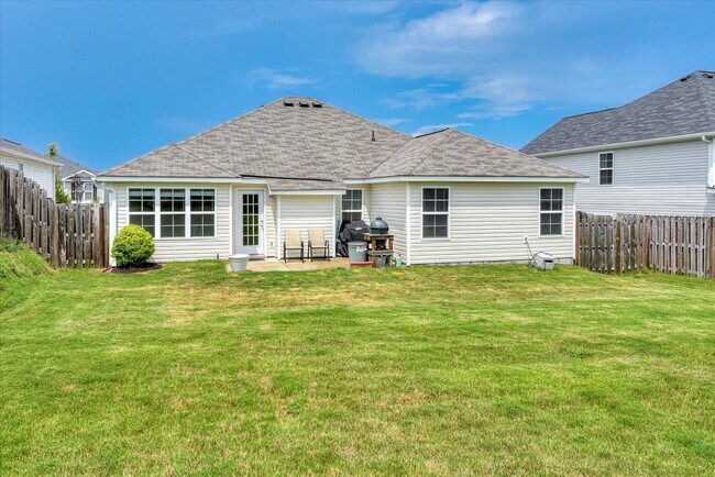 Building Photo - 1203 Belgrove Dr