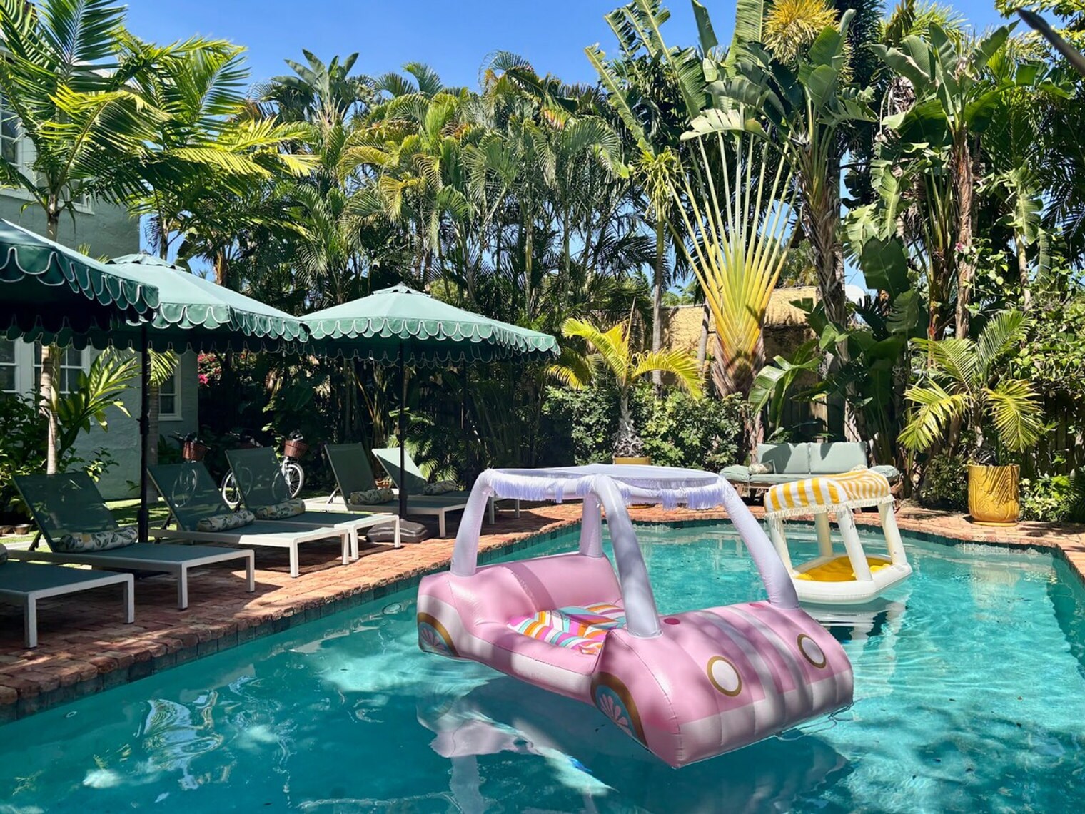 Building Photo - 442 27th St