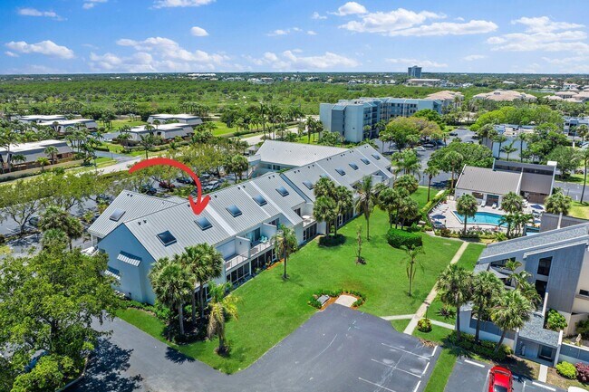 Building Photo - 1605 S US Hwy 1