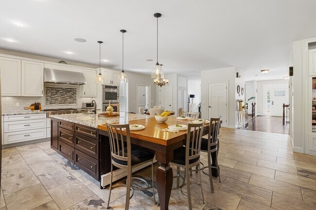 Building Photo - 9 Washington Ave