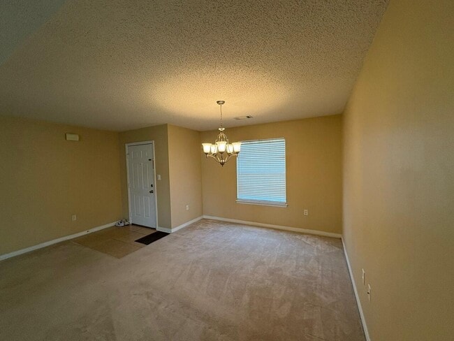 Building Photo - 3326 Skywagon Dr