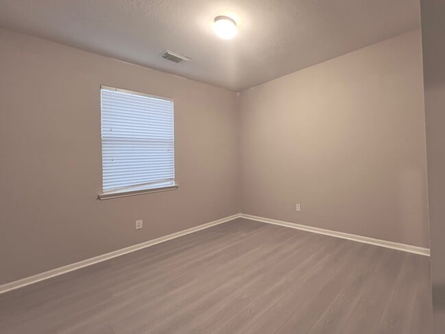 Building Photo - 719 Pickett Hill Ln