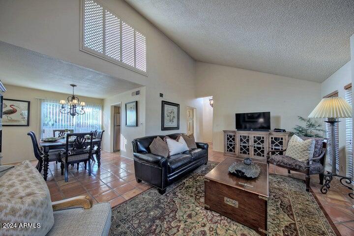 Building Photo - 7001 N Via Camello del Sur